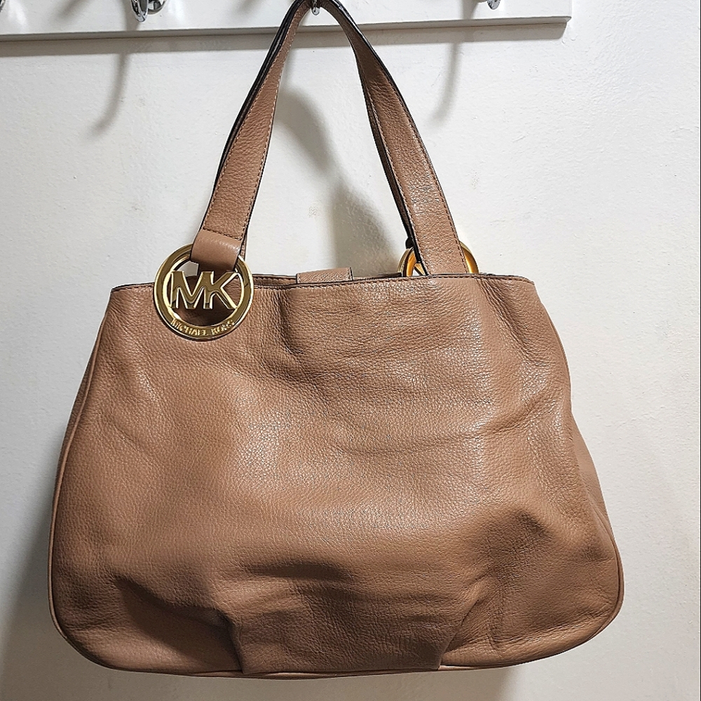 Michael Kors Fulton East West Shoulder Tan Bag